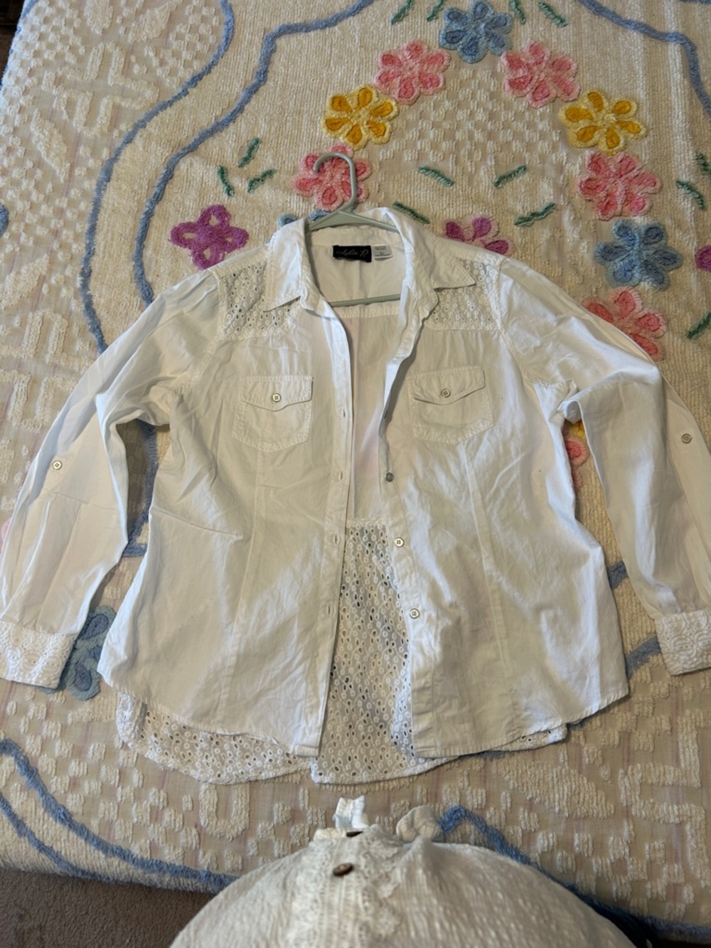 lola White Eyelet Lace Button-Down Shirt 100% cotton